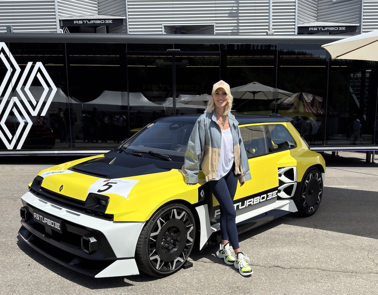 Renault unveils electric car that it believes will turn even the most ...
