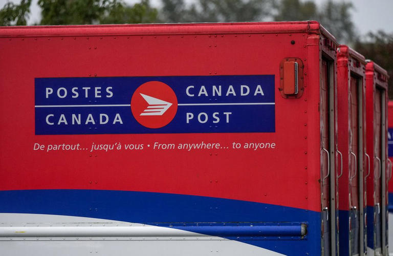 Canada Post reports $205M loss in first three months of 2026 as union ...