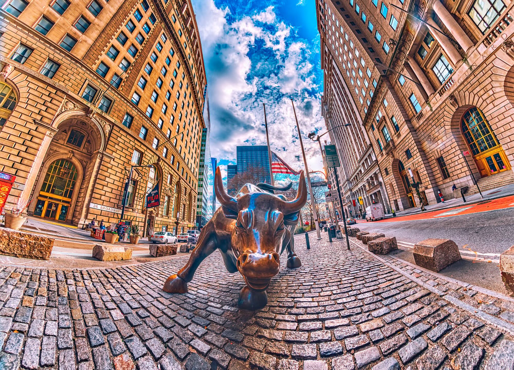 Michael Burry keeps calling the top. This bull market indicator isn't ...