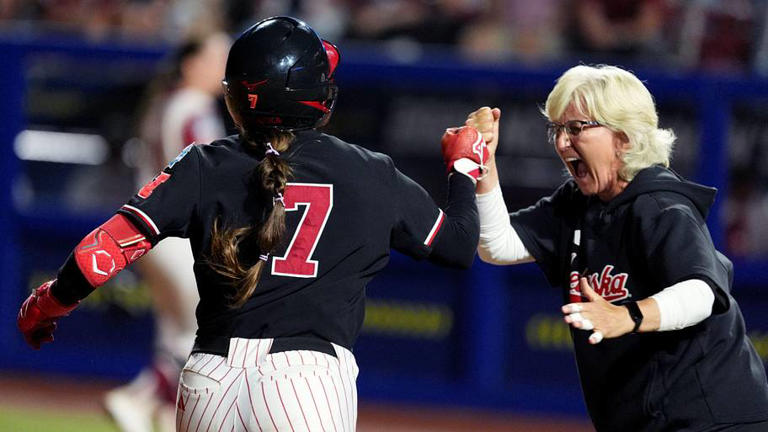 How to watch No. 1 Nebraska softball vs Alabama at the WCWS with ...