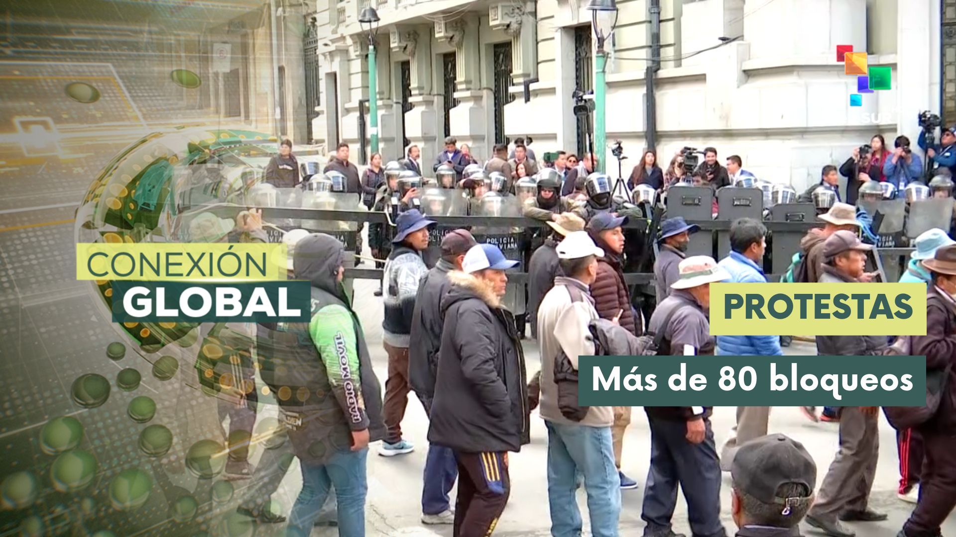 Manifestantes en Bolivia mantienen bloqueos de carreteras