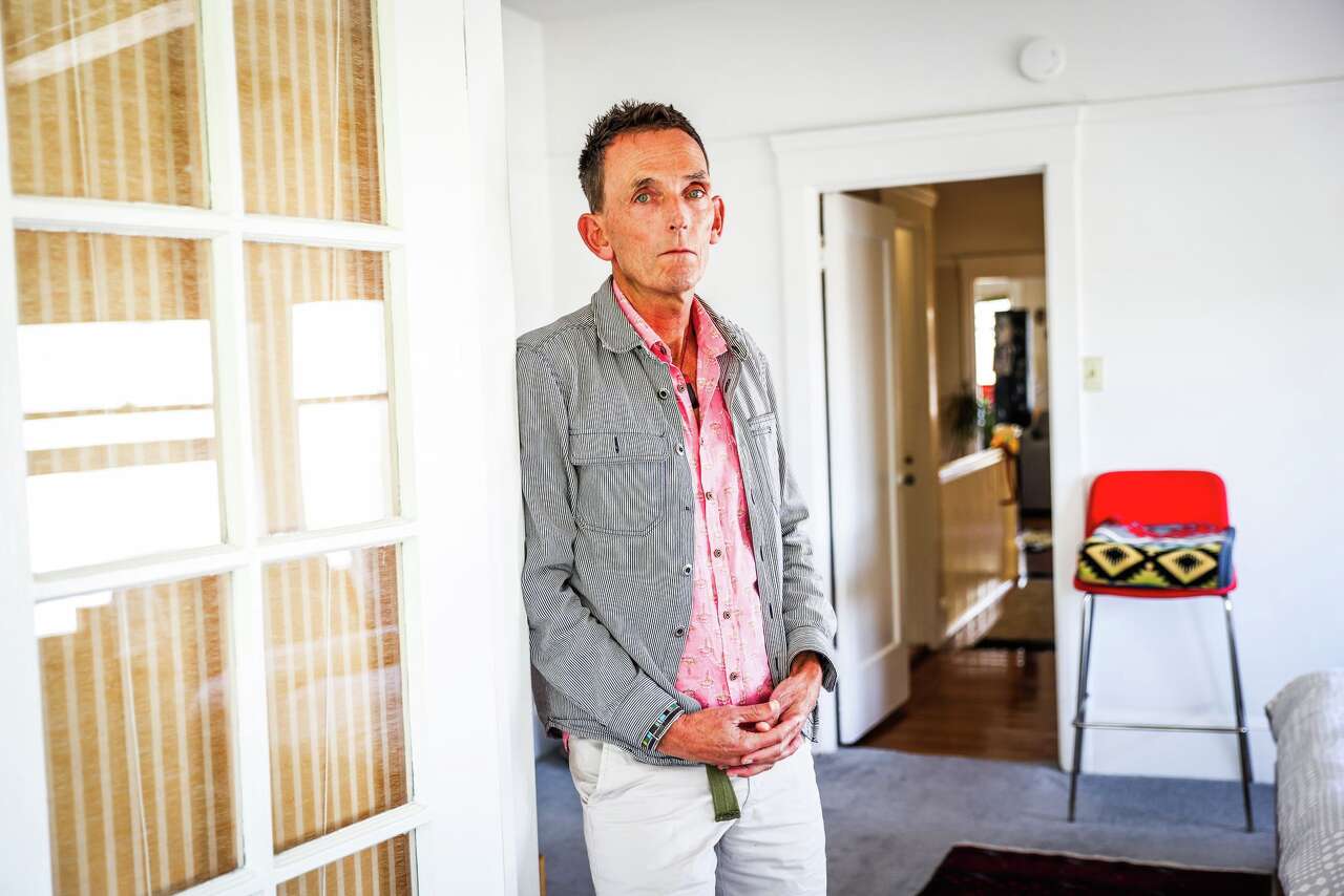 Husband of social worker killed in SF clinic stabbing readies lawsuit ...