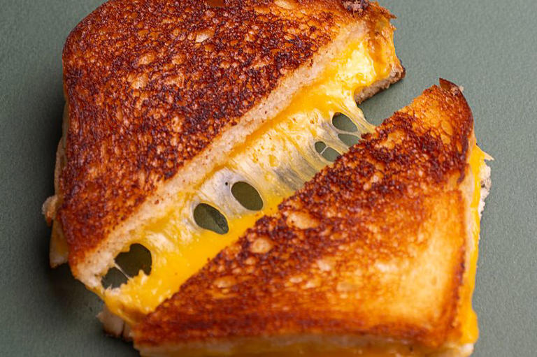 The perfect cheese ratios experts swear by for the ultimate toastie at home