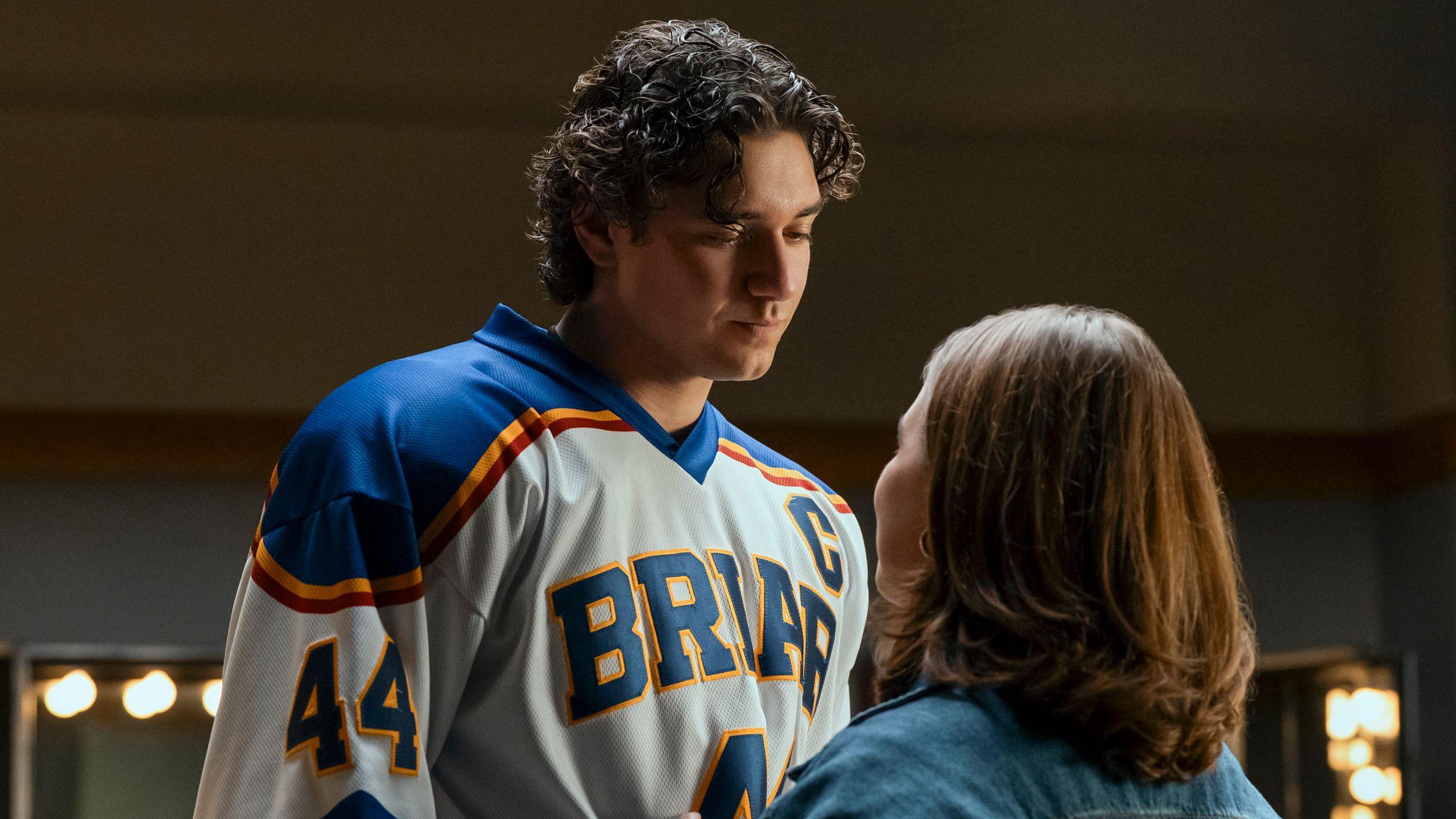 Move over, heated rivalry - there's a new ice hockey romance obsession