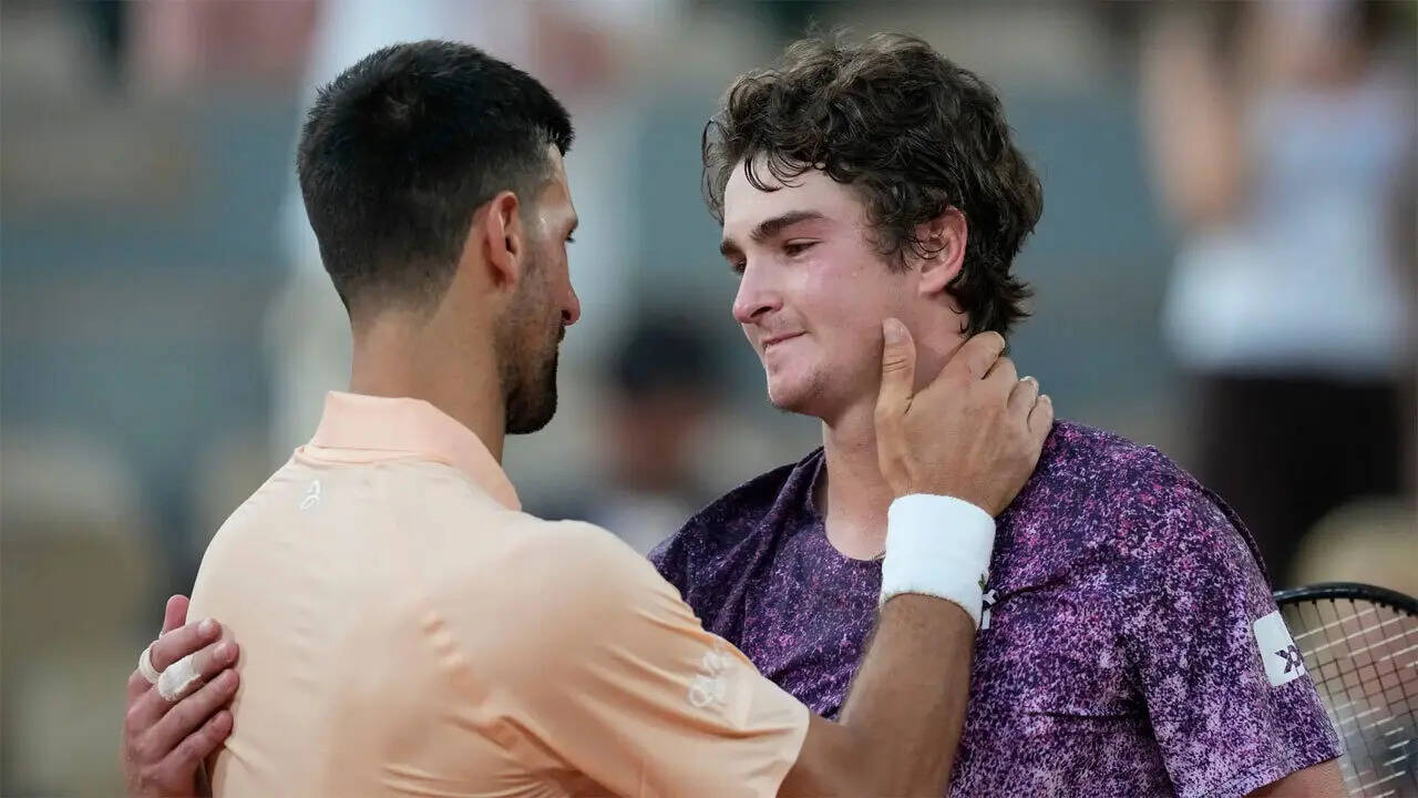 Fonseca trumps Djoker: Brazilian teen ends Novak Djokovic's bid for ...