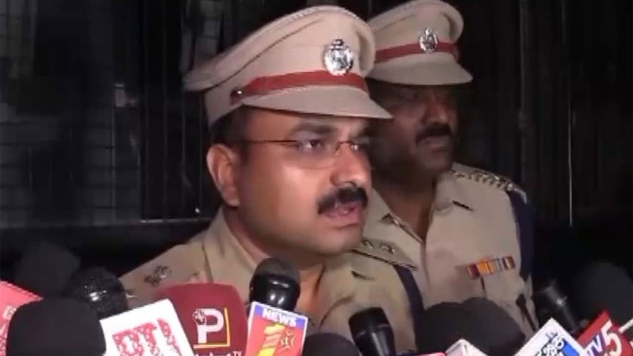 Karnataka: 6 killed in violent family clash over land in Vijayapura