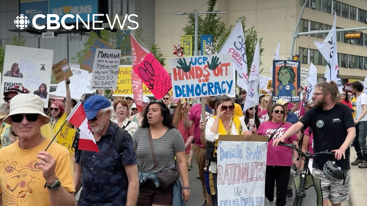 Thousands of Albertans protest UCP government on healthcare, education ...