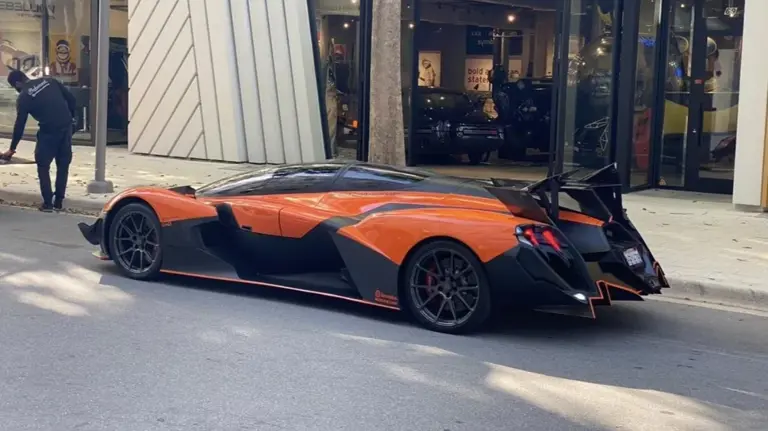 Man spots car in Miami and has absolutely no idea what it is with some ...