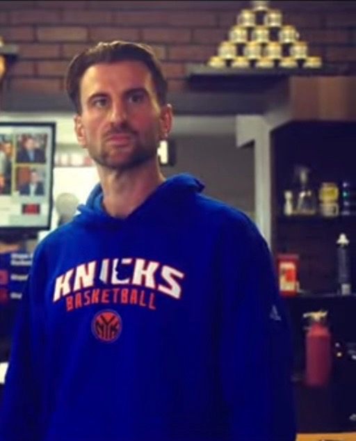 Ex-Knicks fan who sold his 'fanhood' on eBay and became Lakers devotee ...