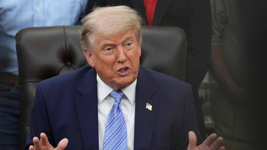 Trump sends mixed signals on Iran as war enters fourth month