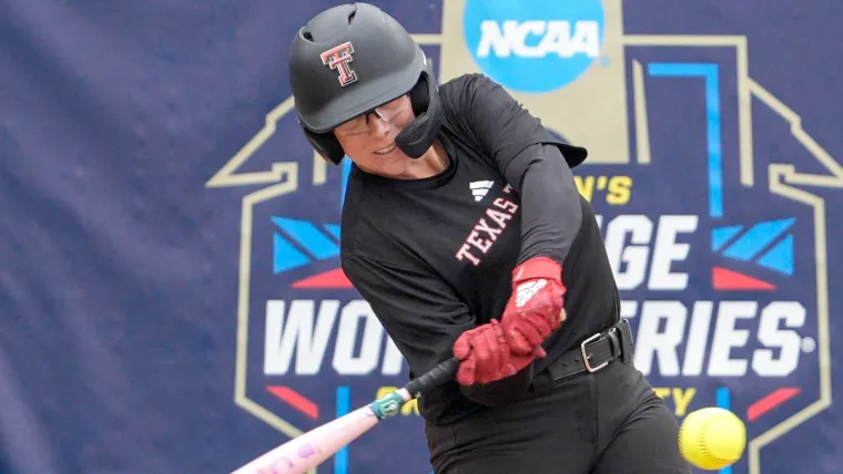 Mia Williams hit by pitch streak: Why Texas Tech softball star keeps ...