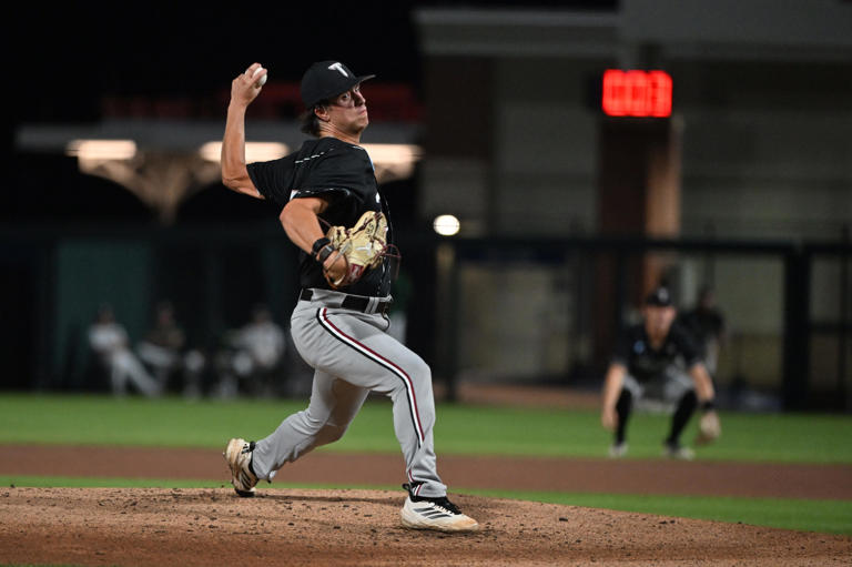 Troy baseball falls to Miami to open Gainesville Regional after long delay