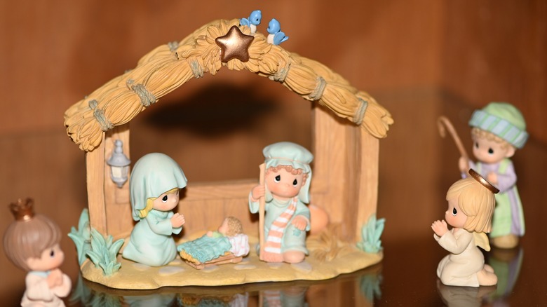 The Popular Vintage Figurines You Can Thrift That Are Actually So Valuable