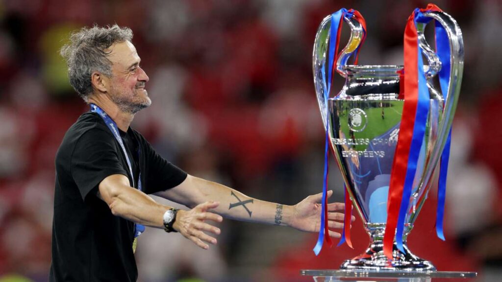 Luis Enrique se sienta en la mesa de Zidane y Guardiola tras lograr el ...