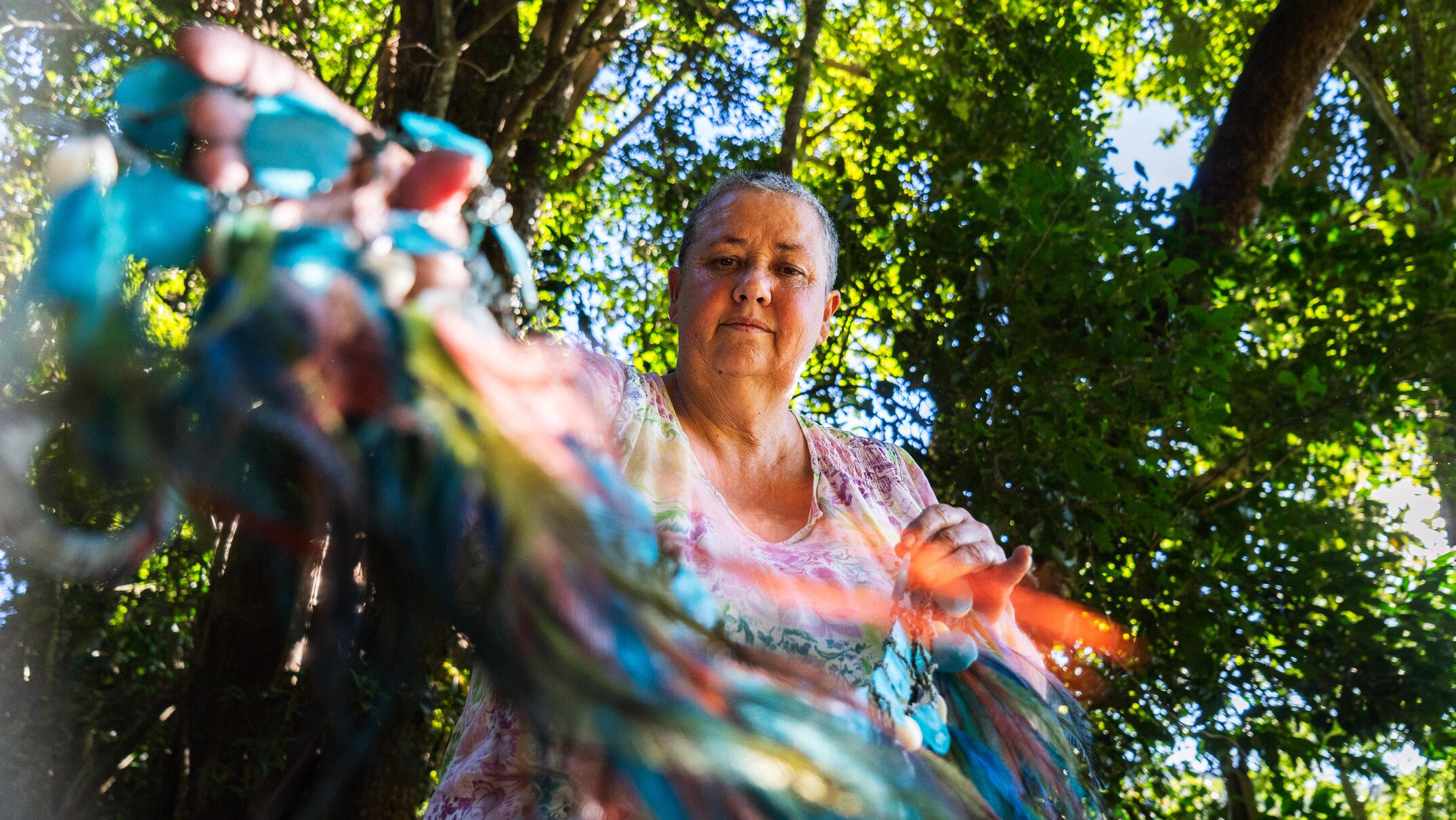 Whitsundays artist creates fish leather from seafood waste