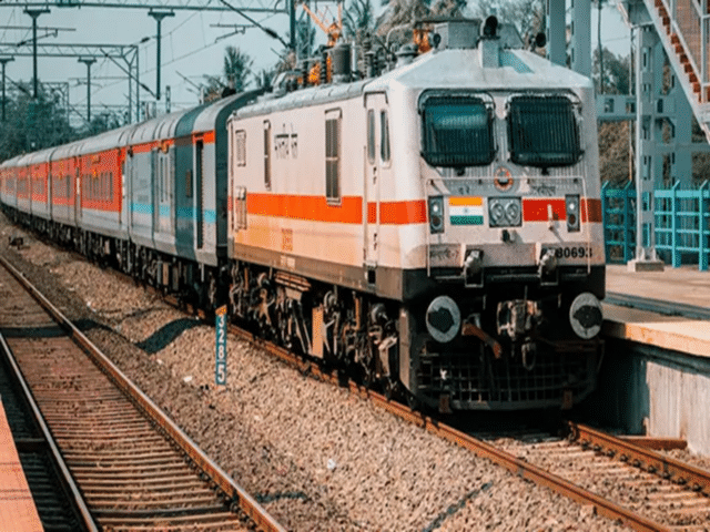 Good news for travelers commuting between Lucknow and Varanasi ...