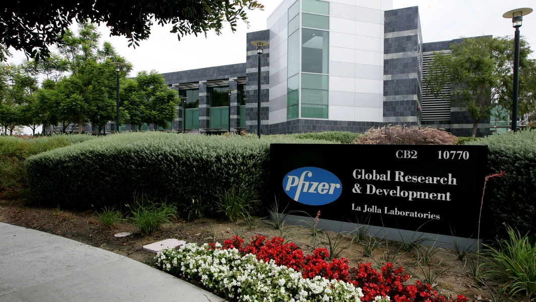 Pfizer inks $10.5B cancer drug deal with Innovent