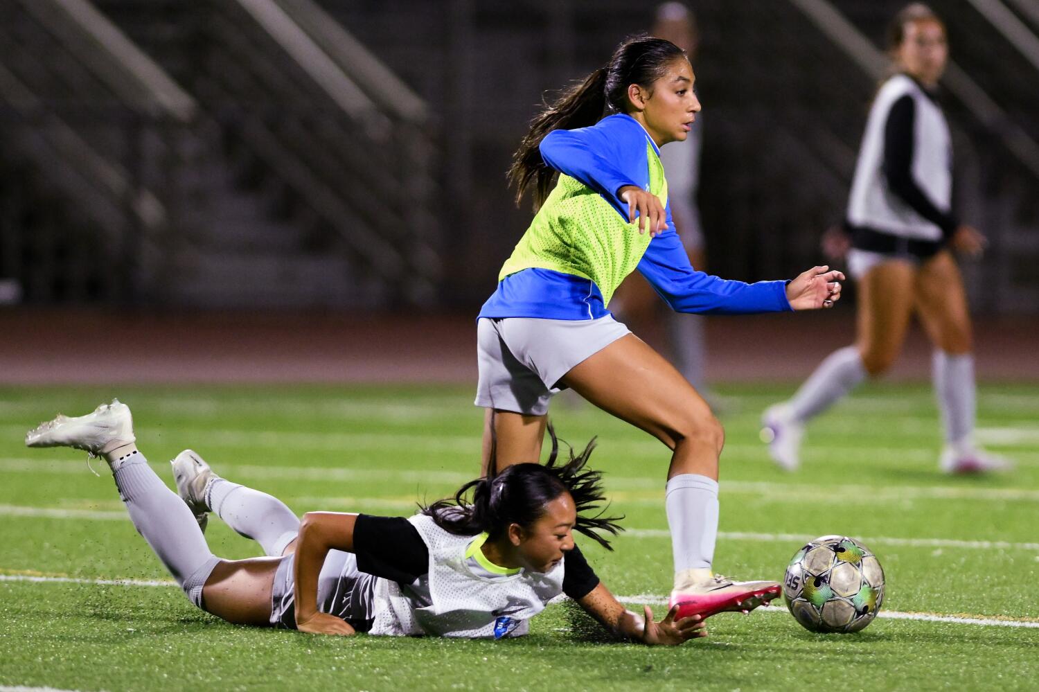 Alyssa and Giselle Thompson joined NWSL in high school. Their younger ...