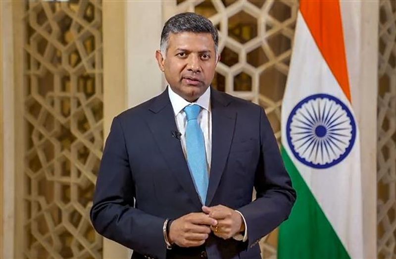 A diplomat, a camera and fluent Mandarin: India's new China outreach