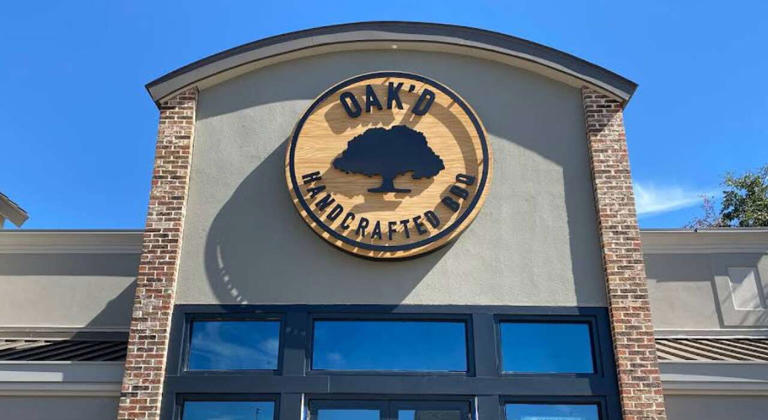 Texas BBQ restaurant backs mom after employee's viral road rage incident