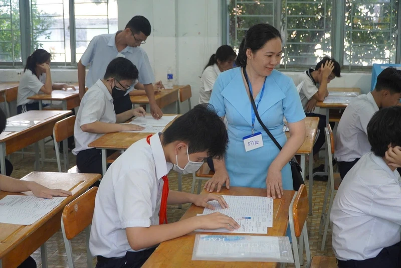 Hơn 151 nghìn thí sinh TPHCM thi vào lớp 10 lớn nhất từ trước tới nay