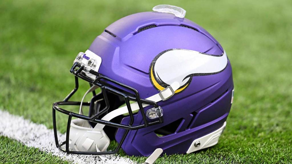 Vikings make Seahawks assistant new GM after his Super Bowl win