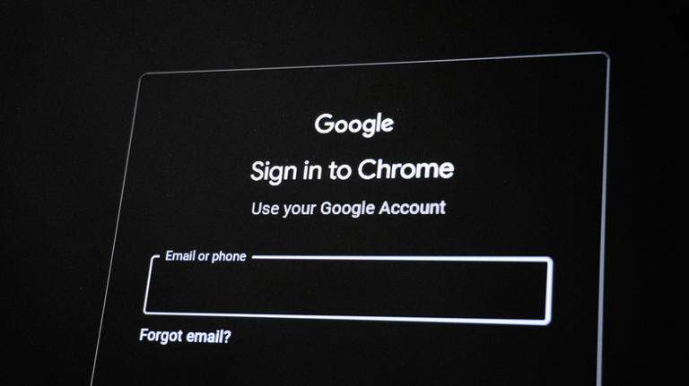Chrome downloads a 4GB AI file without user consent, researcher alleges