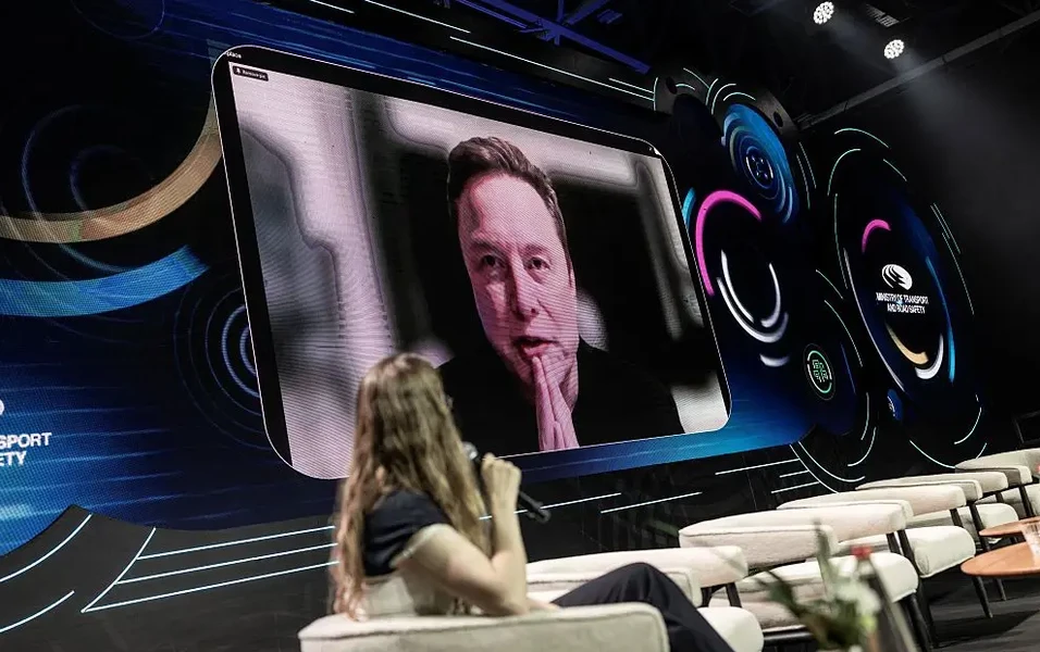 Musk's Tesla–SpaceX merger talk stirs shareholder concerns