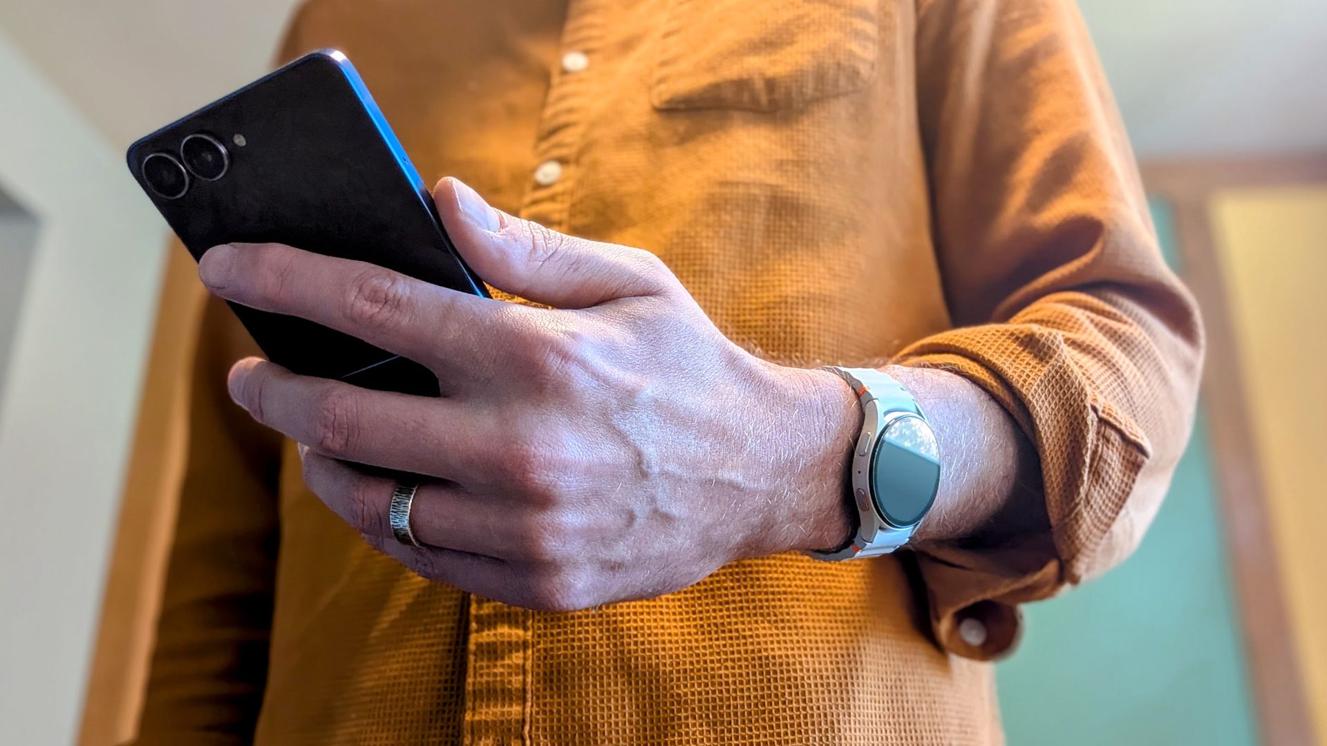 I finally paired my Galaxy Watch with a Samsung phone and realized what ...