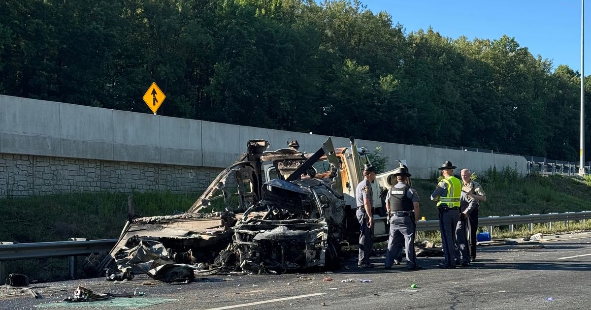 Crash kills 5 in Virginia including family of 4 traveling to wedding ...