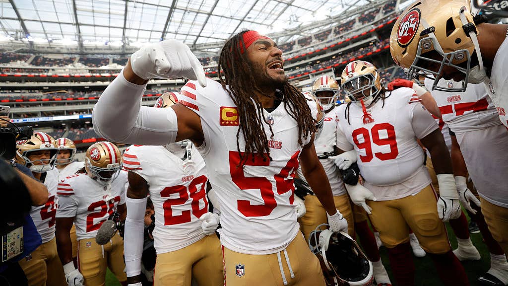 Why one of the NFL's best linebackers took up swimming