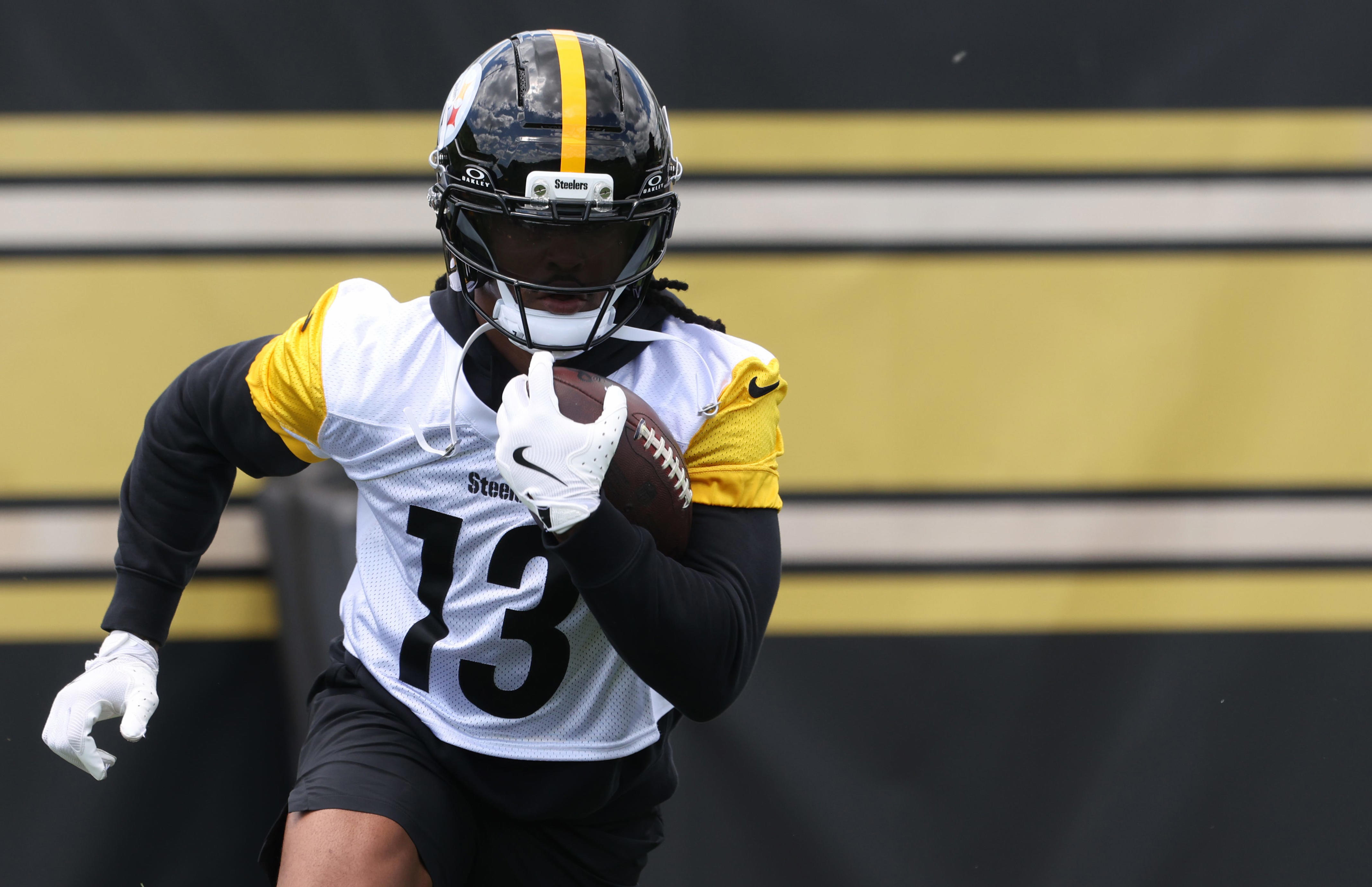 Steelers vs. Colts, week 5 inactive list revealed: Who's in, who's out