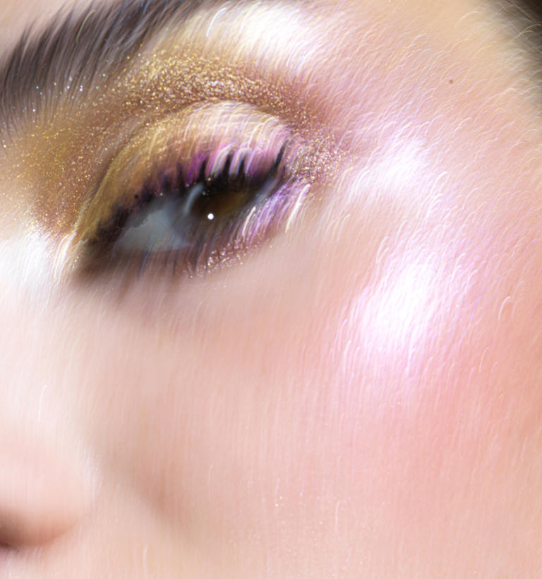 25 signs of abuse in a relationship that are dangerously easy to miss