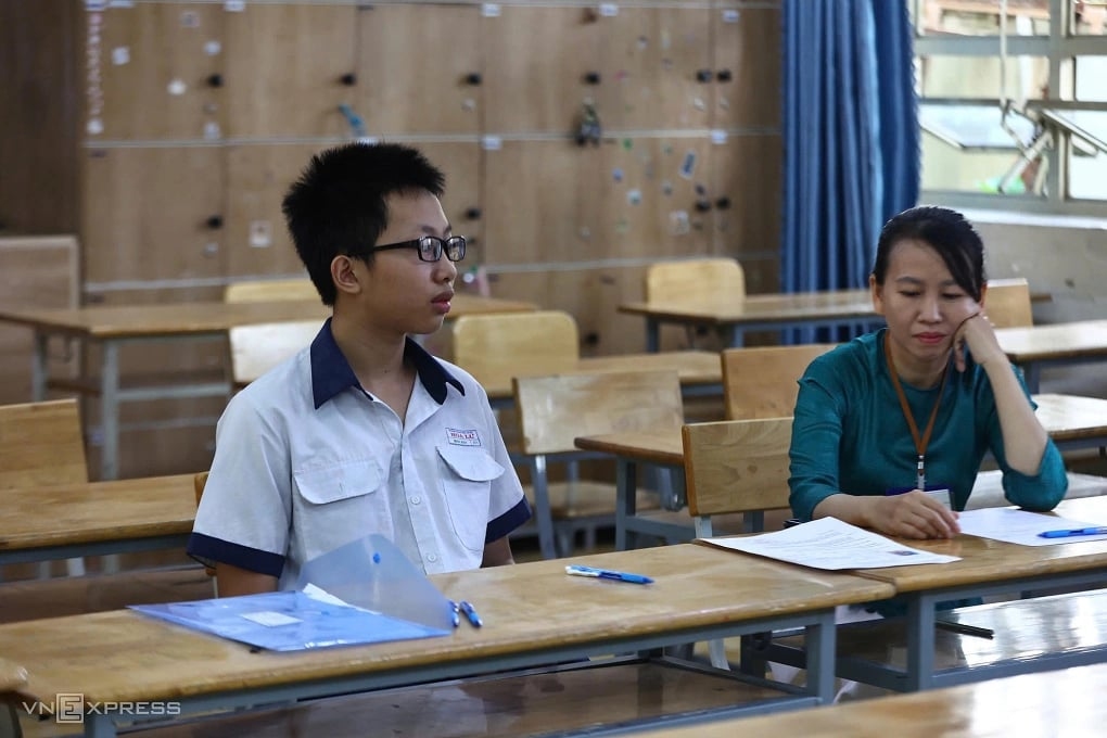 11 thí sinh TP HCM phải thi phòng riêng với camera