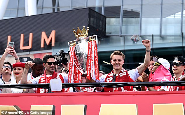 A party 22 years in the making: Arsenal celebrate Premier League title ...