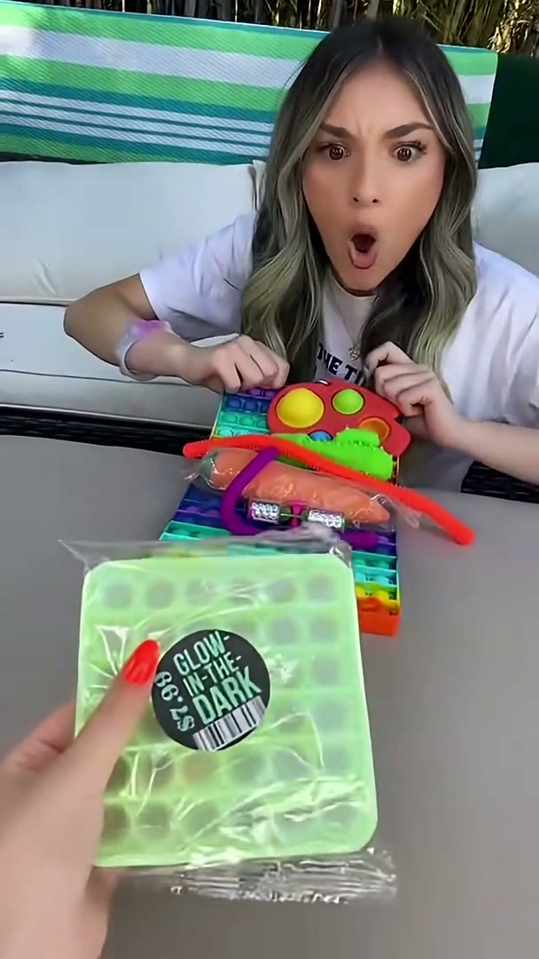 Time to fidget trade! Would you want that?