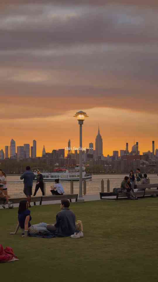 Photo inspiration: Picture Idea: A City View That Makes New York Feel Magical