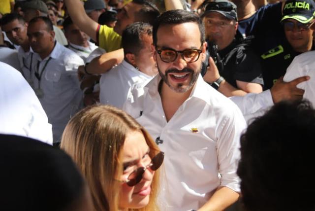 Abelardo de la Espriella será rival de Iván Cepeda en segunda vuelta