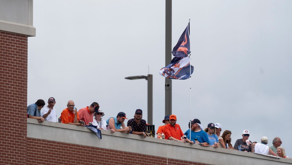 Auburn vs. UCF weather delay: Auburn Regional delayed Sunday