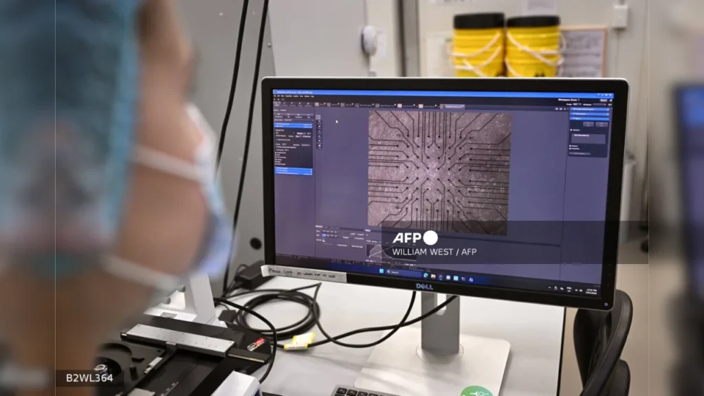 Un chip con neuronas humanas aprende a jugar a 'Doom'
