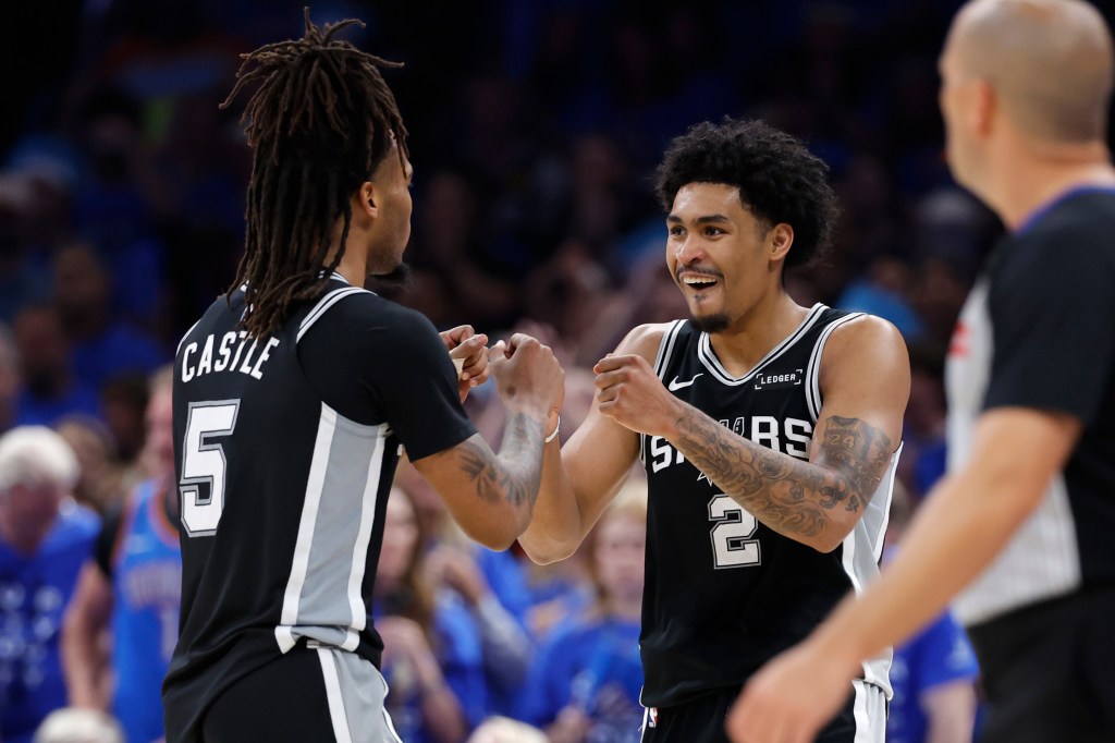 Knicks 'can't sleep on' Victor Wembanyama's Spurs supporting cast in ...
