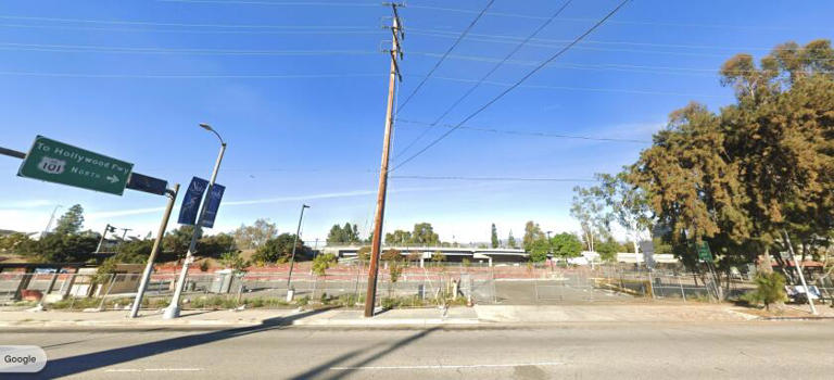 Fatal shooting at park and ride near Universal Studios; gunman at large ...