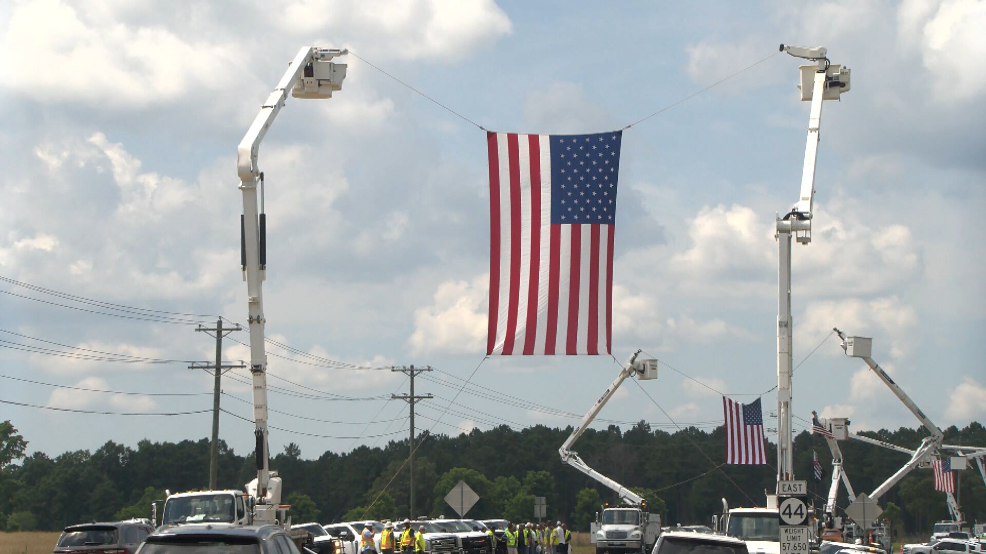 Bucket trucks line the street as 30-year-old Sumrall lineman laid to rest