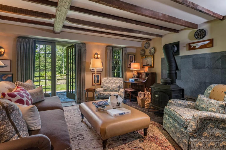 $7.25 million Connecticut estate boasts idyllic English gardens—and ...