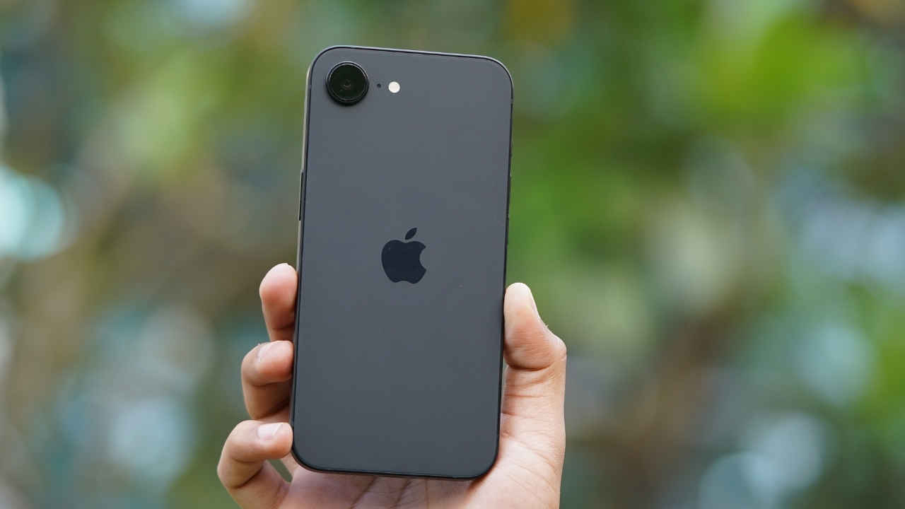 Amazon Great Indian Festival 2026: Apple iPhone 17e available with over ...