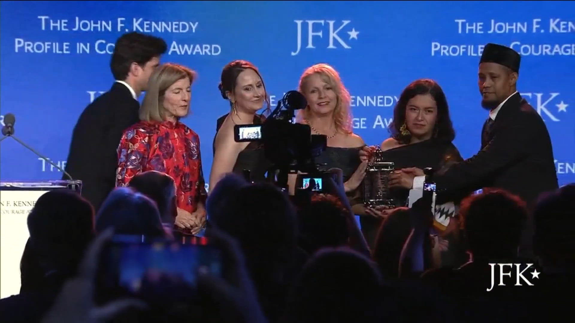JFK Profile in Courage Award presented to Twin Cities residents for ICE ...