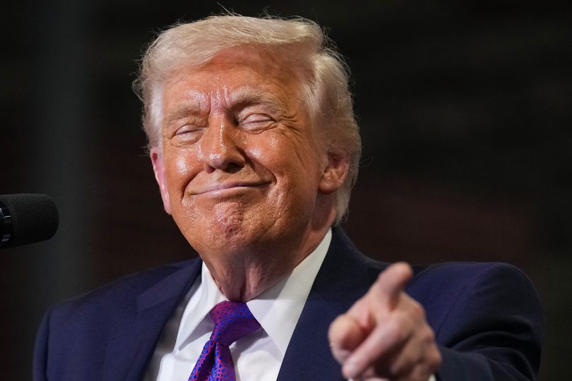 Donald Trump boasts about 'taking out' Stephen Colbert and slams other ...