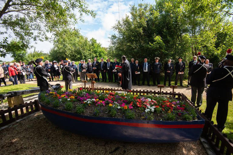 RAF Hawk jet replica set for new memorial at Fylde arboretum