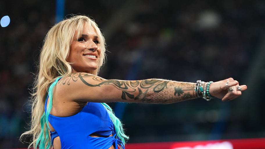 Sol Ruca and Becky Lynch react to clash in Italy women's IC title change