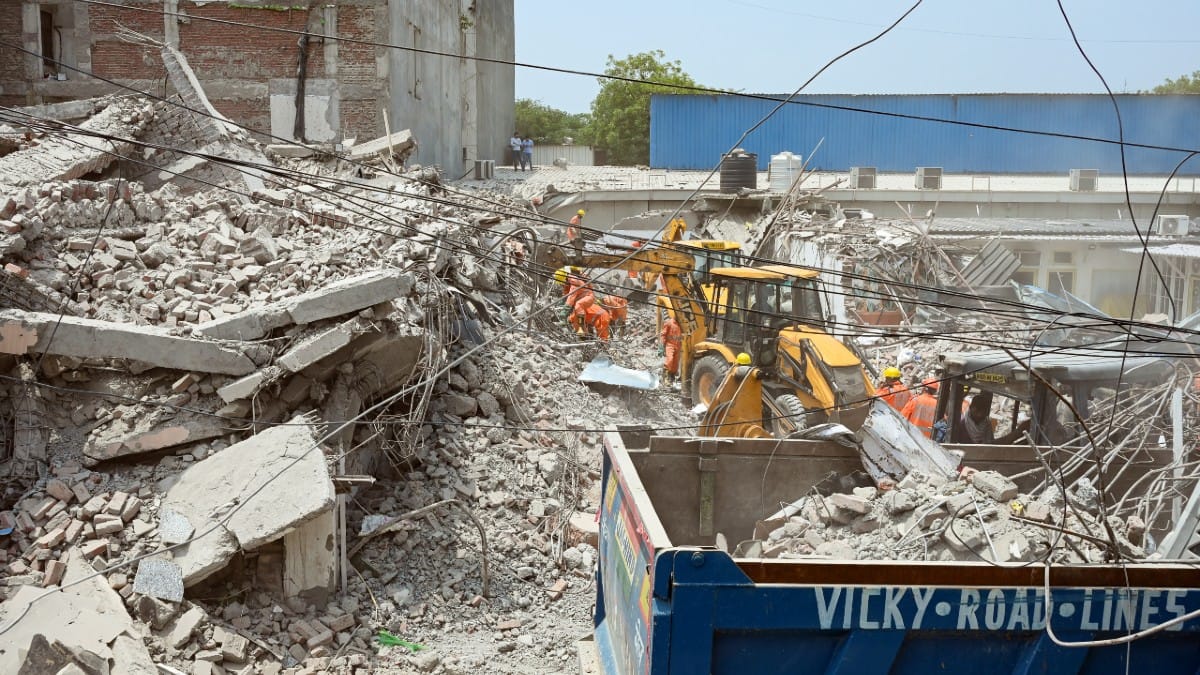 Warning signs ignored, Delhi HC misled—Mehrauli resident saw building ...